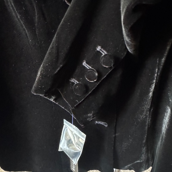 Ladies Spenser Evening Black Velvet Jacket , Size 10 - Picture 4 of 7